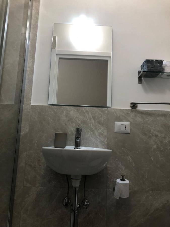 The Castle Inside Rome Hotel Екстериор снимка